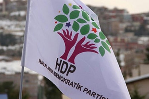 Ankara’da HDP binasına saldırı
