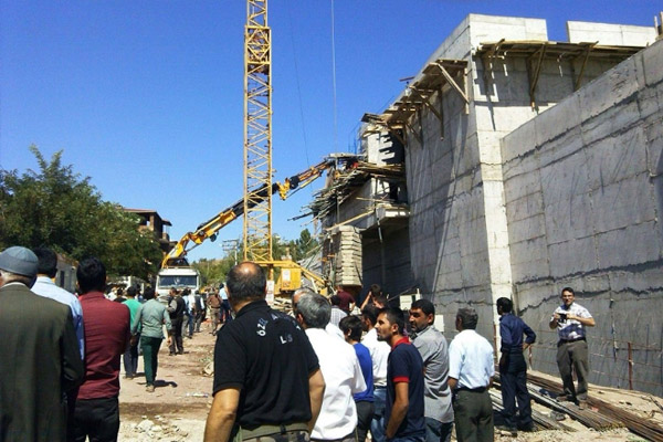 AVM inşaatında göçük