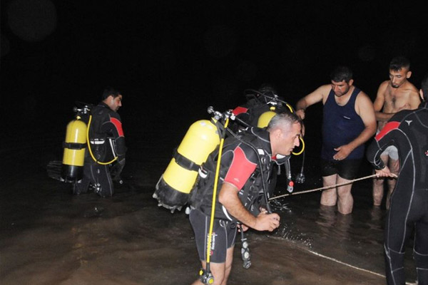 Nehre giren 4 çocuk boğuldu
