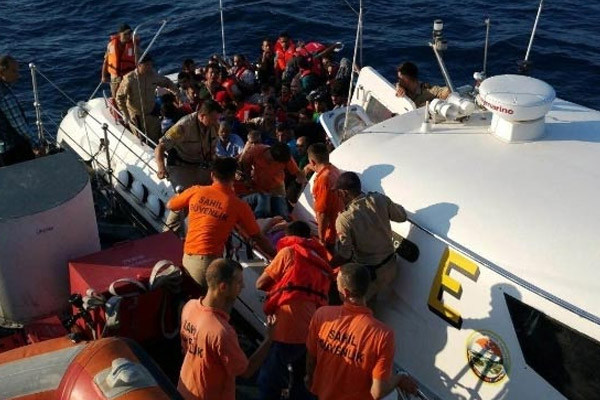 Çanakkale'de 152 kaçak göçmen yakalandı