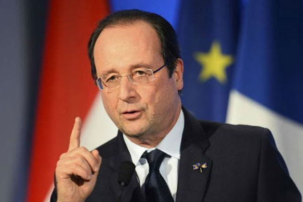 Hollande bakanlara acil çağrı yaptı