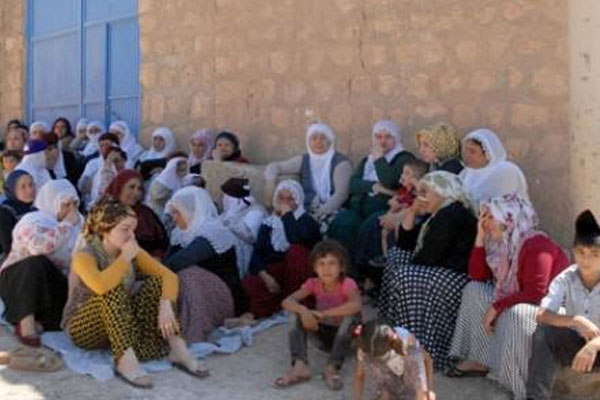 Diyarbakır'dan Kürtçe ağıtlar yükseldi