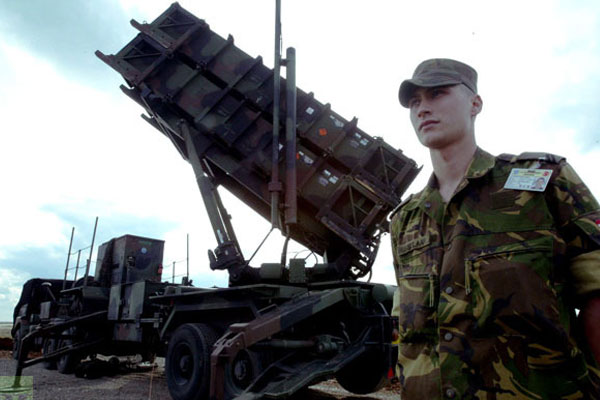 Arap medyası: Patriotlar neden kaldırıldı?