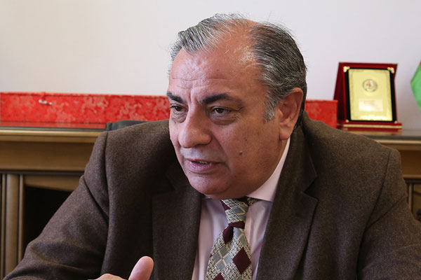 Türkeş'in ihracına hükümetten tepki