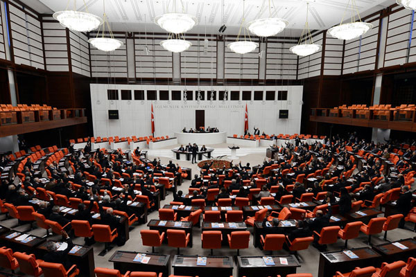 AK Parti taktik değiştiriyor