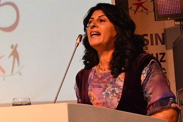 Özerklik ilan eden başkan görevden alındı