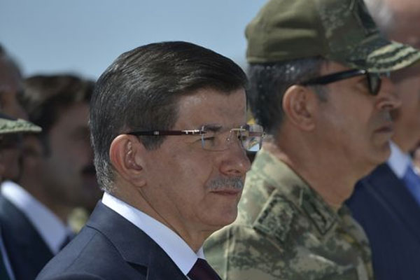Davutoğlu'ndan önemli çağrı