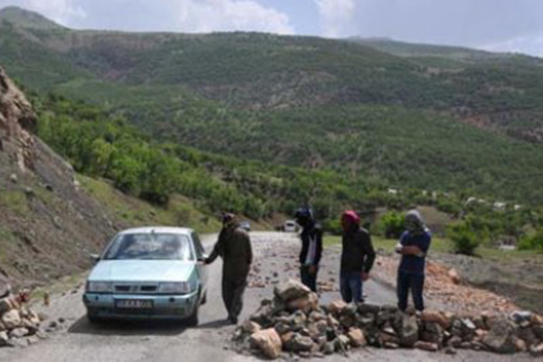 Jandarma karakoluna ateş açıldı!