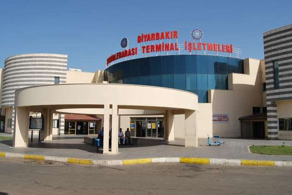 PKK'dan Diyarbakırlı'ya zulüm