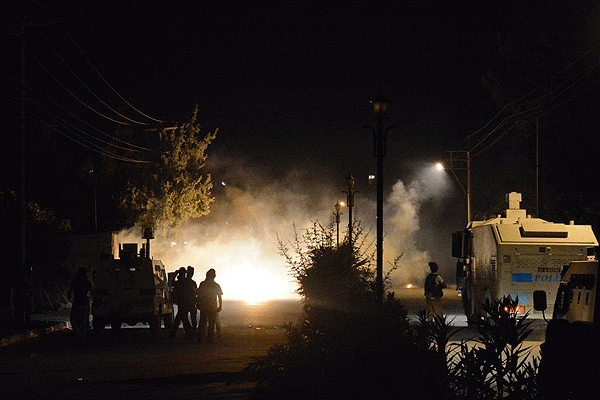 Hükümet konağına saldırı