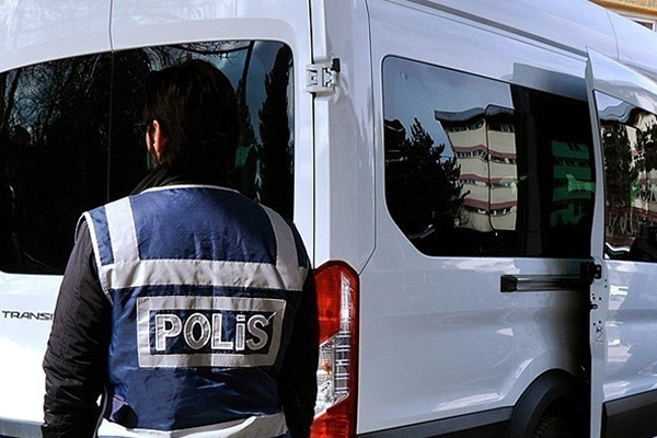 3 şehirde IŞİD operasyonu