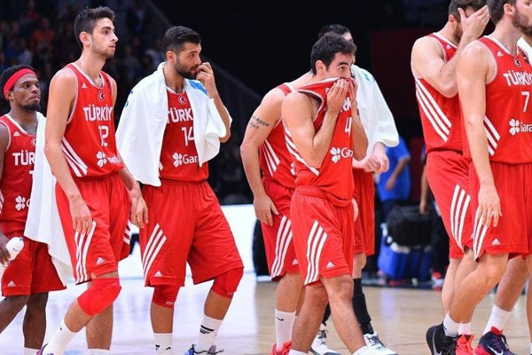 Türkiye, EuroBasket’e veda etti