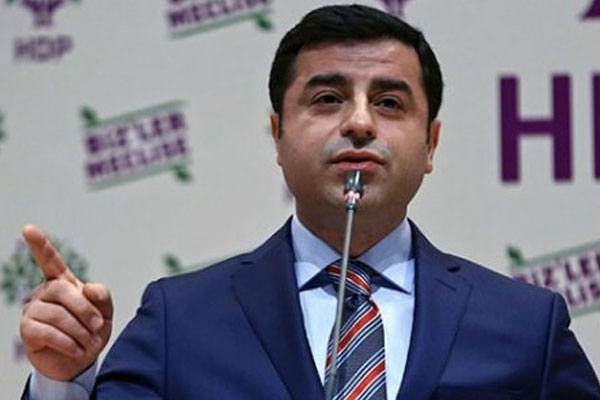 Demirtaş'tan 'Çözüm süreci' isteği