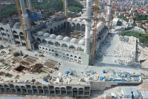 Dev kubbenin yapımına başlandı