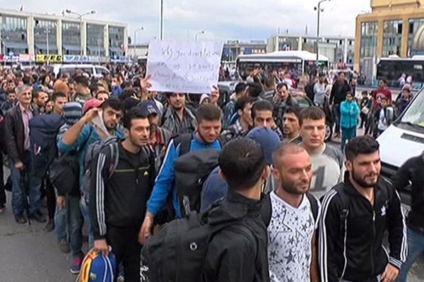 İstanbul Otogarı mülteci doldu