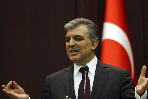 Abdullah Gül sessizliğini bozuyor