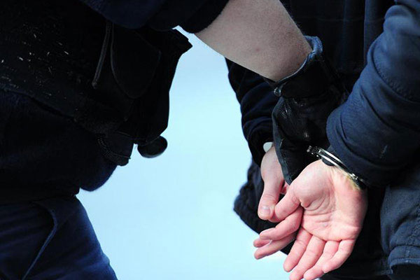 Polis denetimlerinde 35 tutuklama