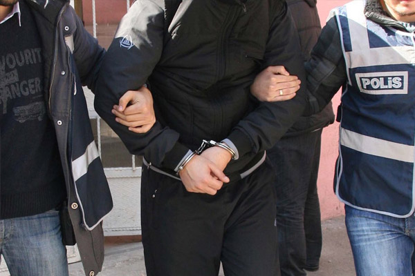 Karabük’te iş adamlarına ’paralel yapı’ operasyonu