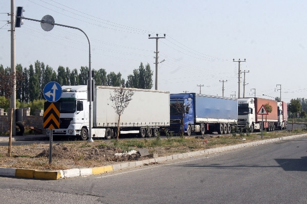 Hakkari - Çukurca yolu kapatıldı
