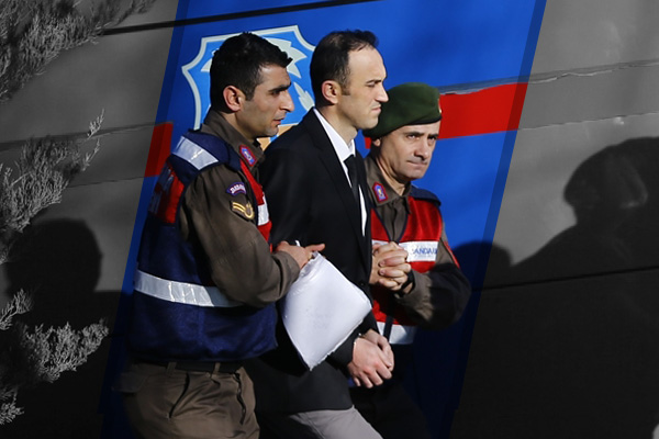 Erdoğan'a suikast girişiminde 'kırmızı tişörtlü sivil' gizemi