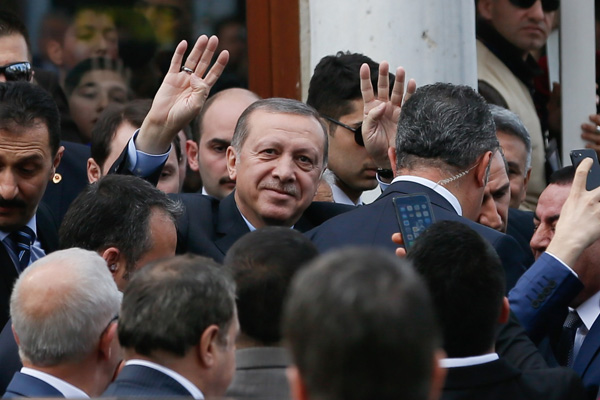 Erdoğan'ın Manisa fotoğraflarında olmayan isim