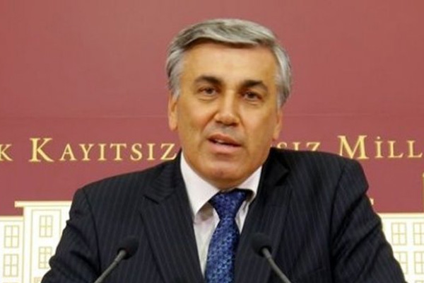 MHP Genel Başkan Yardımcısı Günal: Referandumda 'evet' çıkması için uğraşıyoruz