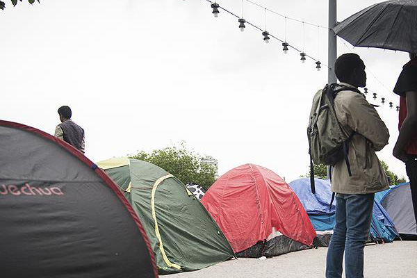 Fransa'da sığınmacılara yardım edenler baskı görüyor