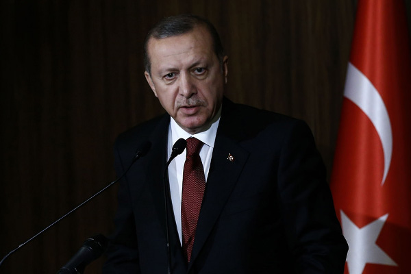 Hürriyet yazarından Erdoğan'ın idam çıkışına: Neden pakete koymadınız?