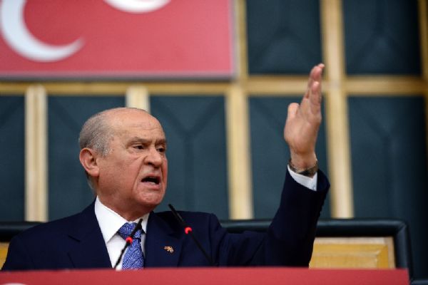 Bahçeli'den Yunanistan'a: Kimin yurdundan kimi çıkaracaksınız!?