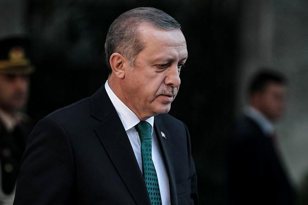 Financial Times: Erdoğan devrimini tamamlıyor