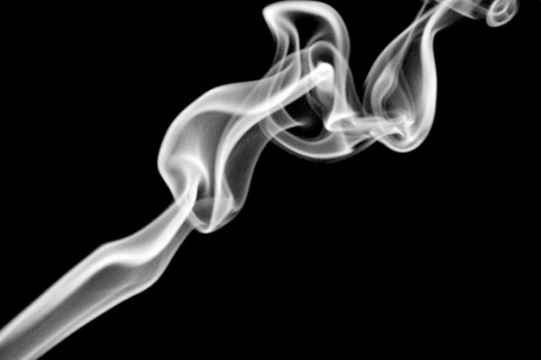 Açıkta satılan sigaralar kaldırılıyor