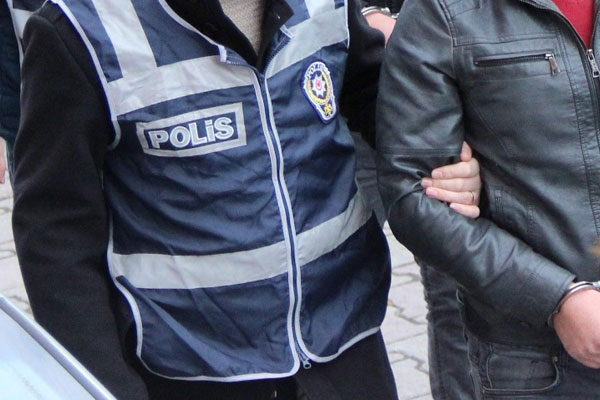 TÜBİTAK ve ROKETSAN'a FETÖ operasyonu