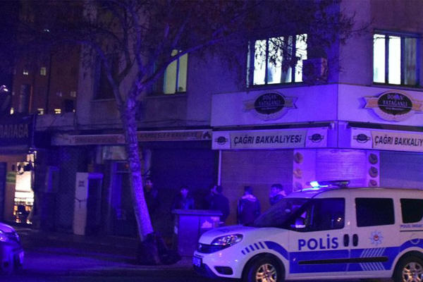 Suriyeliler ile Afganlar birbirine girdi