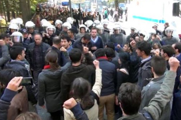 İstanbul Üniversitesi’nde gerginlik