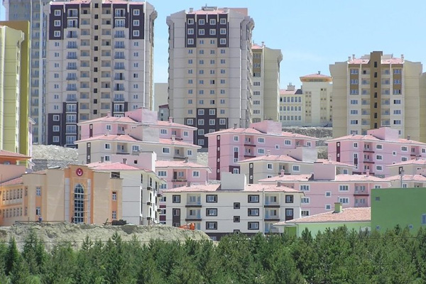 Konut fiyatları yüzde 12.22 arttı