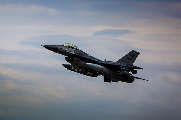 Kandil'de PKK hedefleri vuruldu