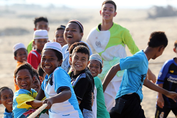 İHH, dünya genelinde on binlerce yetimle bir araya gelecek