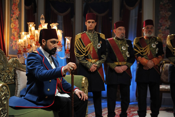 Murat Bardakçı'dan Abdulhamid dizisine eleştiri