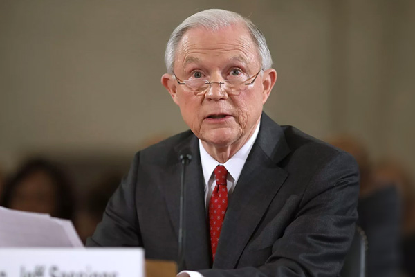 ABD Adalet Bakanı, Rus Büyükelçi ile görüştü