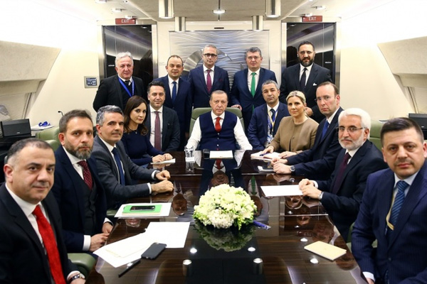 Erdoğan'dan Hulusi Akar'a çağrı