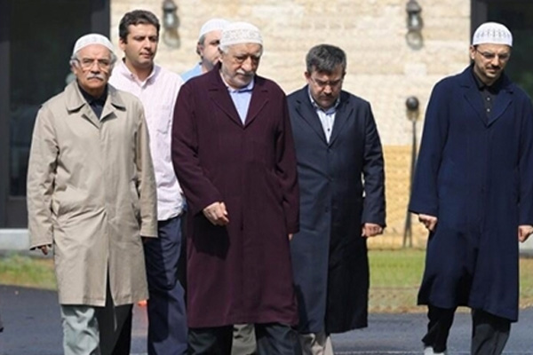 'FETÖ, büyü ve akıl ötesi kurgular kullandı'