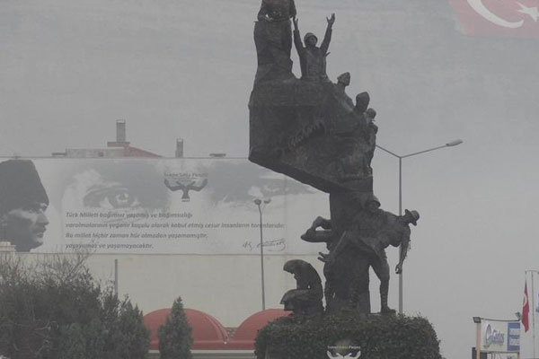 Çanakkale Boğazı'nda ulaşıma sis engeli