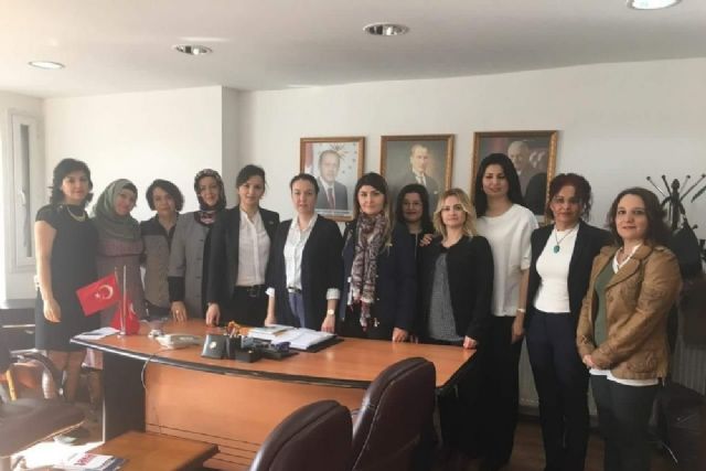 Sağlık-Sen'den AK Parti İl Kadın Kolları Başkanlığına ziyaret