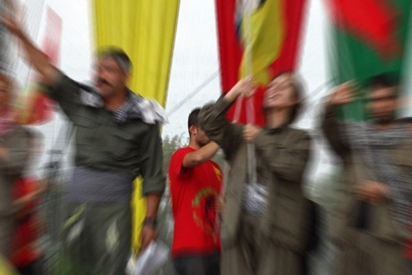 'Almanya'da siyasete yasak, teröre hürriyet var'