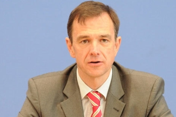 Almanya: Bu kararı, Deniz Yücel'i tutukladınız diye almadık