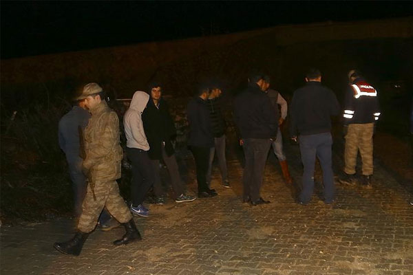 Hatay'a düşen Suriye savaş uçağının pilotu bulundu