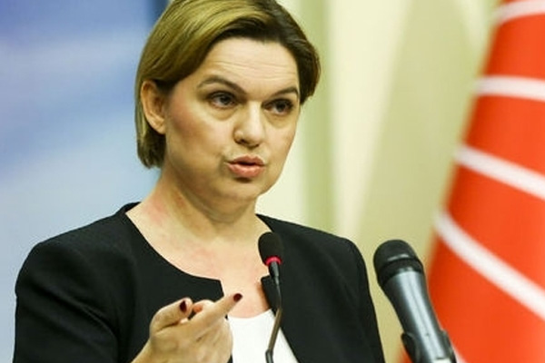 'Karargâh rahatsız'ın içeriği de, kendisi de kurguydu'