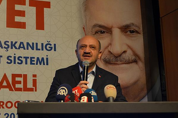 Milli Savunma Bakanı Işık: Menbiç'te IŞİD, PYD ve rejimle iş birliği yapıyor