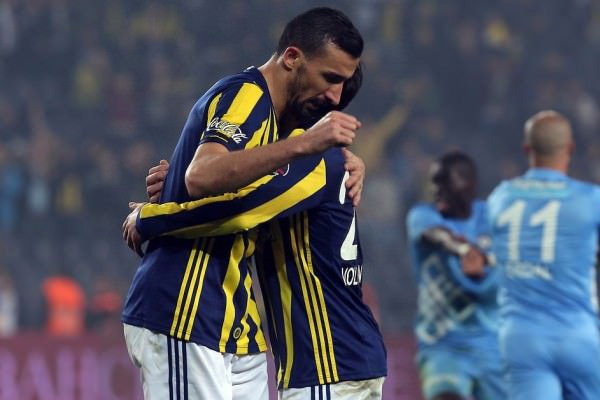 Fenerbahçe son dakikada güldü