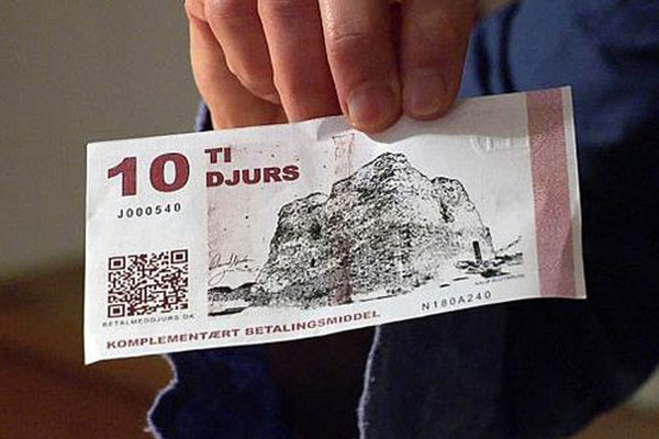 Danimarka’da bir ada kendi parasını bastı
